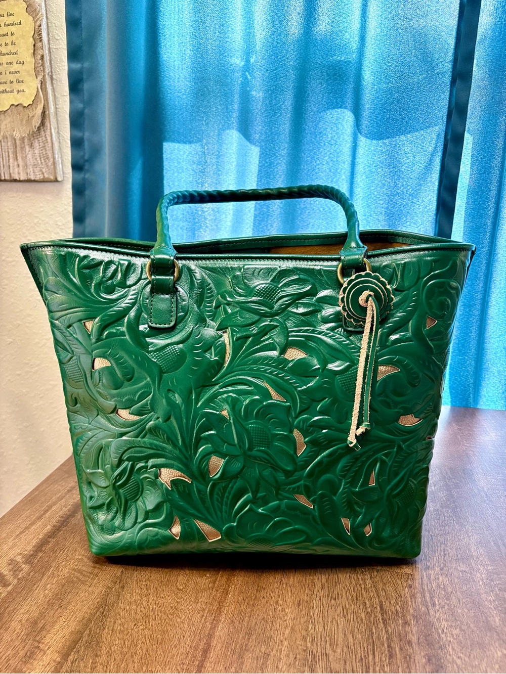 Patricia Nash EUC Adeline Tote Bag - Dark Emerald Green - Floral Tooled Leather
